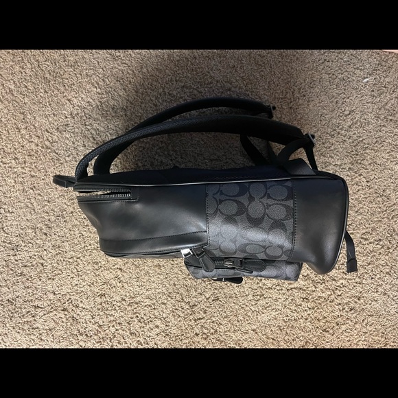 black coach backpack - Picture 3 of 4
